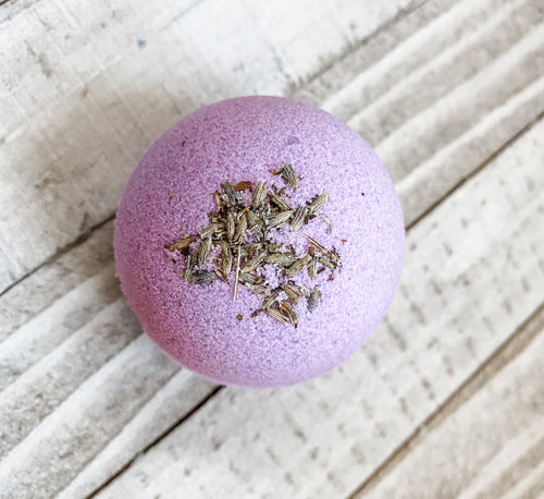 Lavender bath bomb - Round